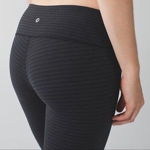 Lululemon wunder under crop pique